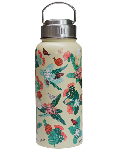 Kāhuli Water Bottle. Insulated stainless steel 32 ounce thermos featuring Hawaiian land snails.